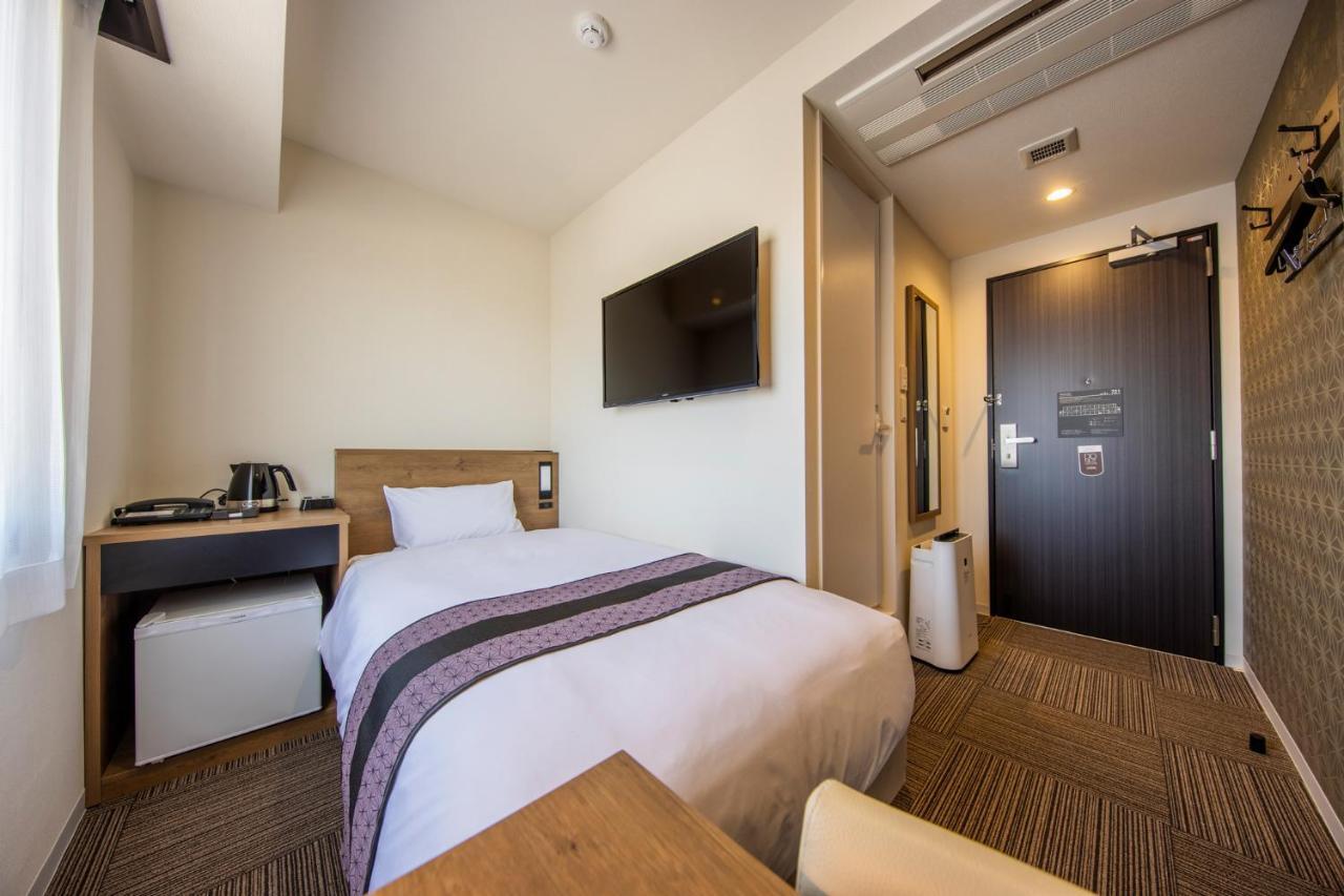Tosei Hotel & Seminar Makuhari Narashino Екстер'єр фото