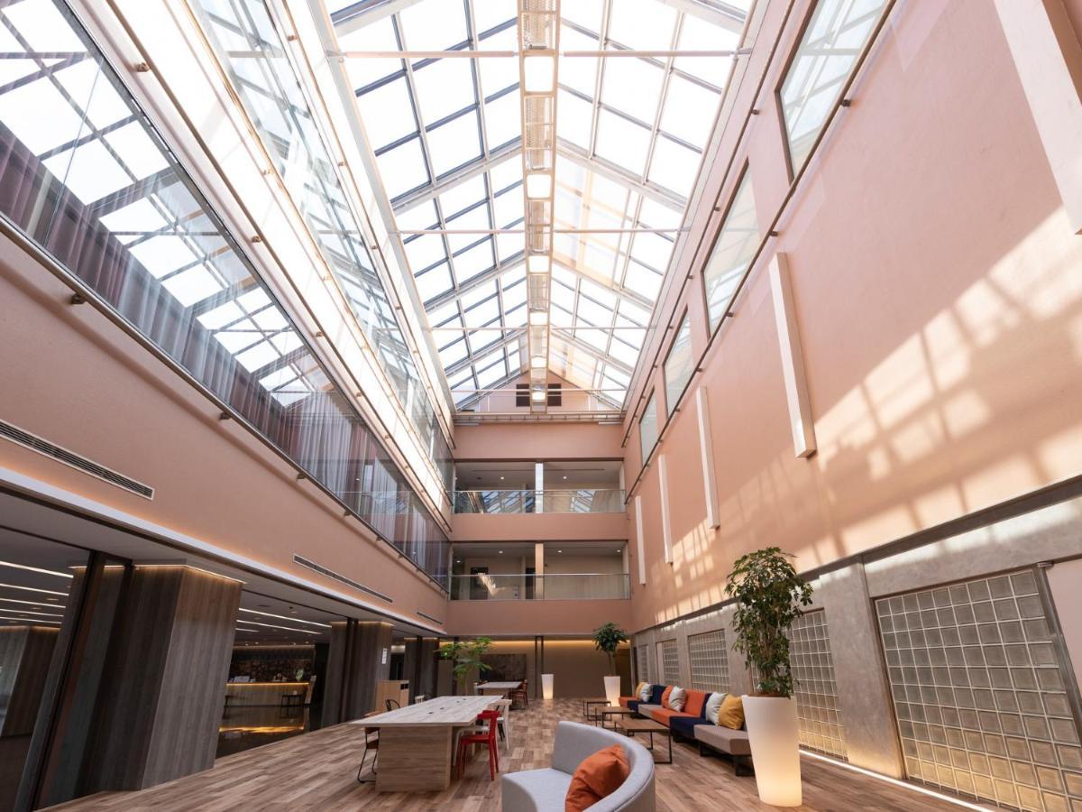 Tosei Hotel & Seminar Makuhari Narashino Екстер'єр фото