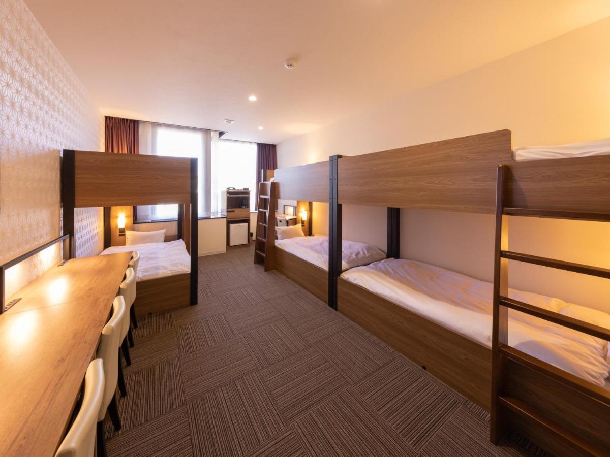 Tosei Hotel & Seminar Makuhari Narashino Екстер'єр фото