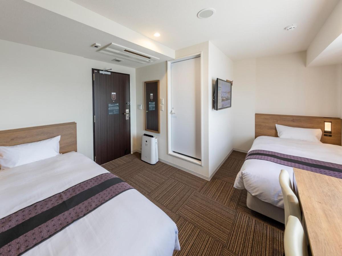 Tosei Hotel & Seminar Makuhari Narashino Екстер'єр фото